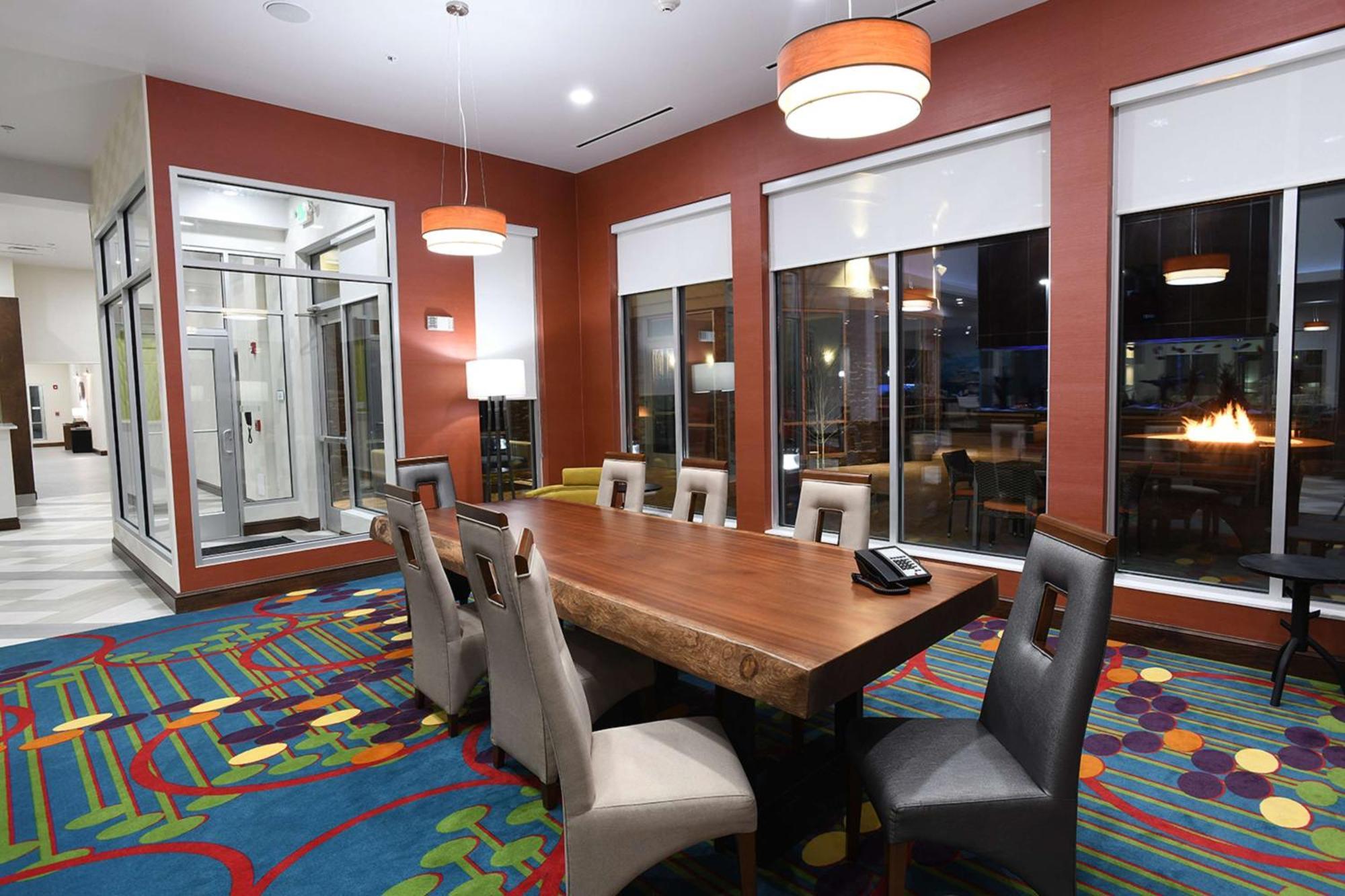 Hilton Garden Inn Джексонвилл Экстерьер фото